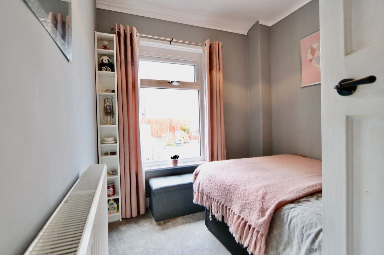 Sir Ivors Road, Pontllanfraith, NP12