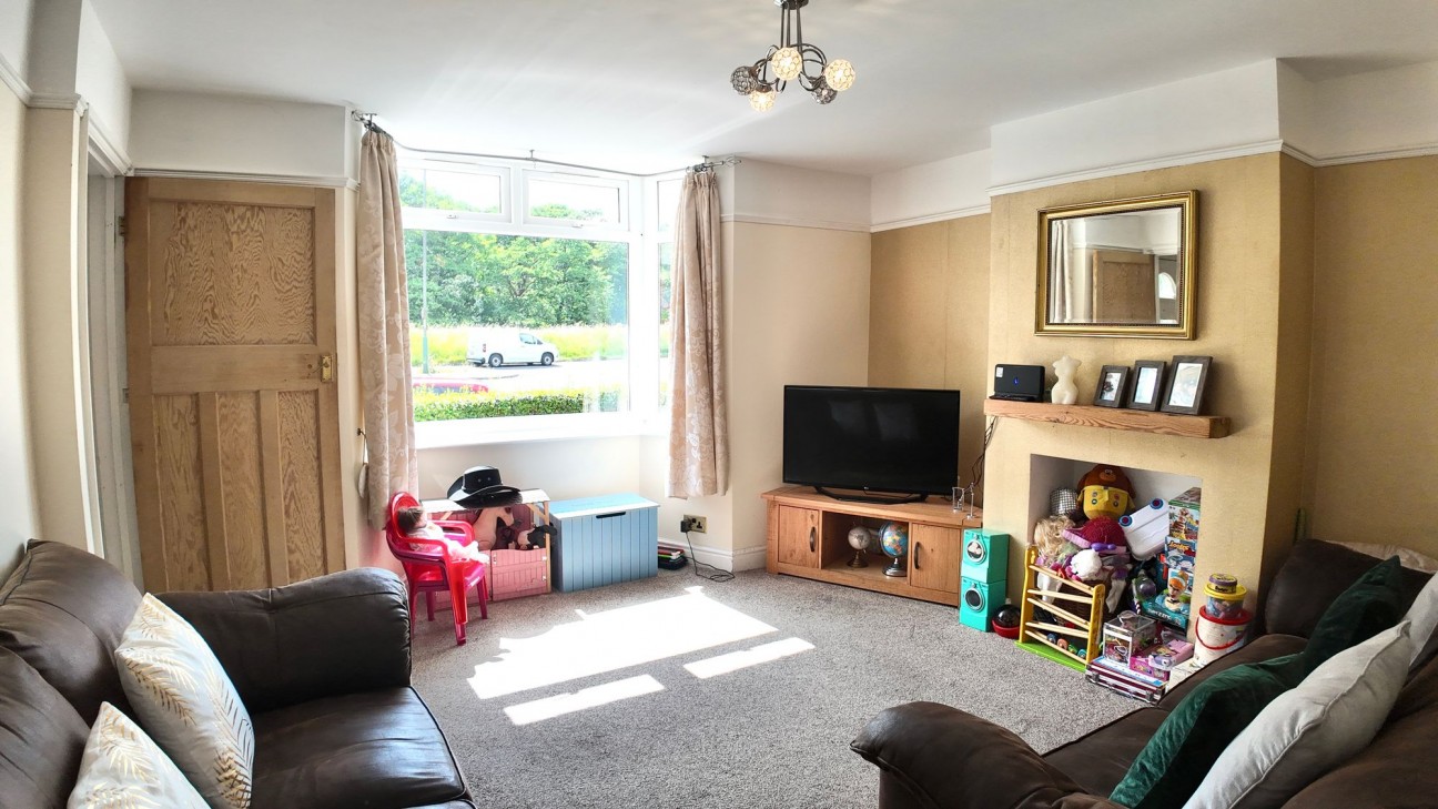 Crescent Road, Risca, NP11