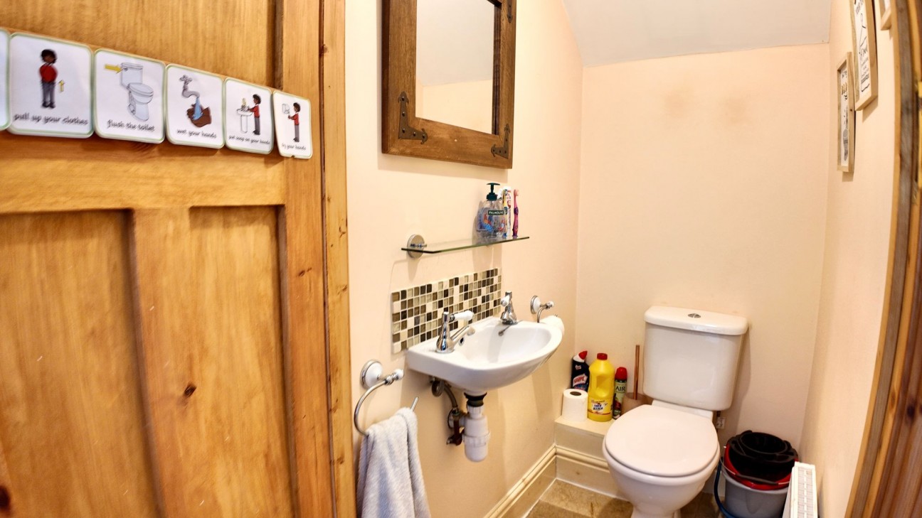 Crescent Road, Risca, NP11