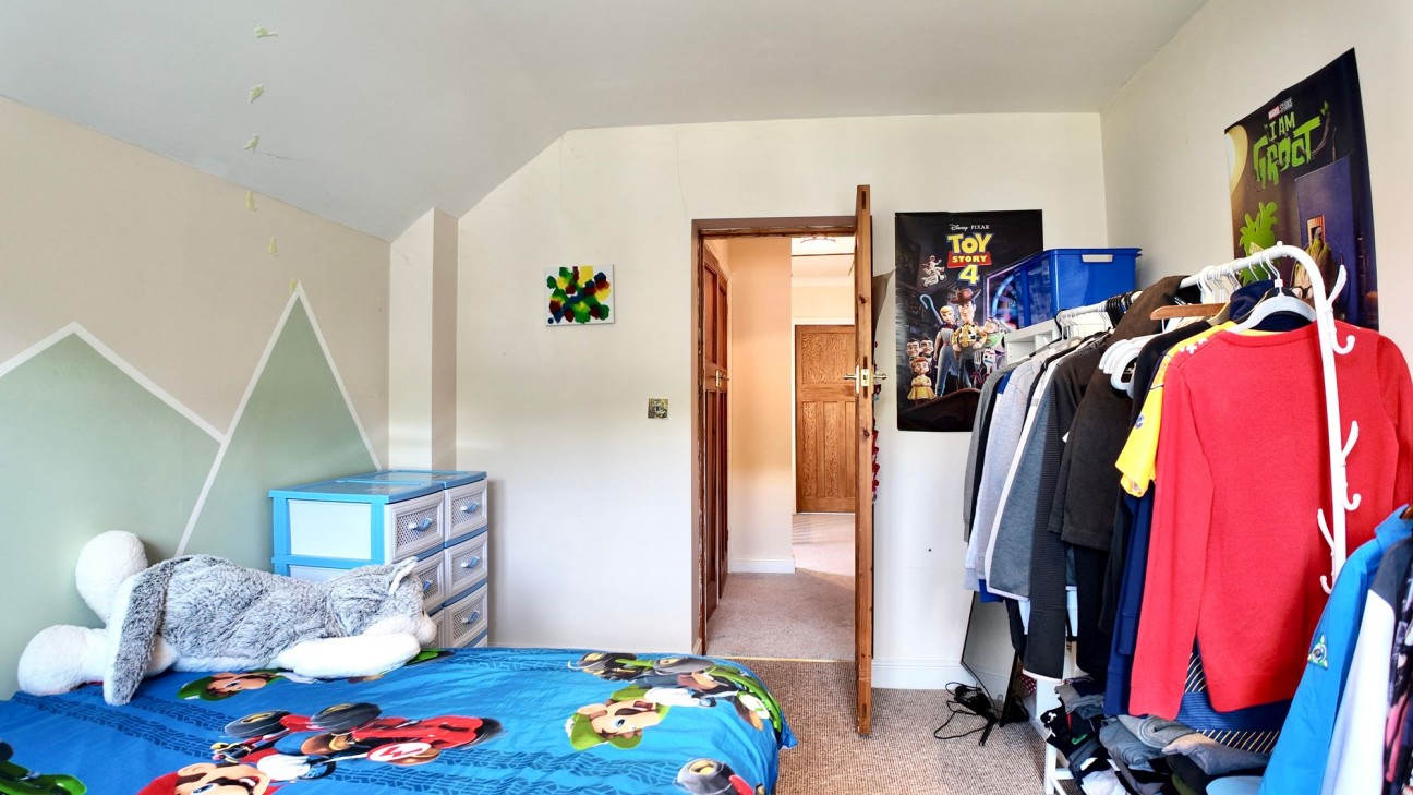 Crescent Road, Risca, NP11