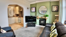 Penrhiw Terrace, Oakdale, NP12