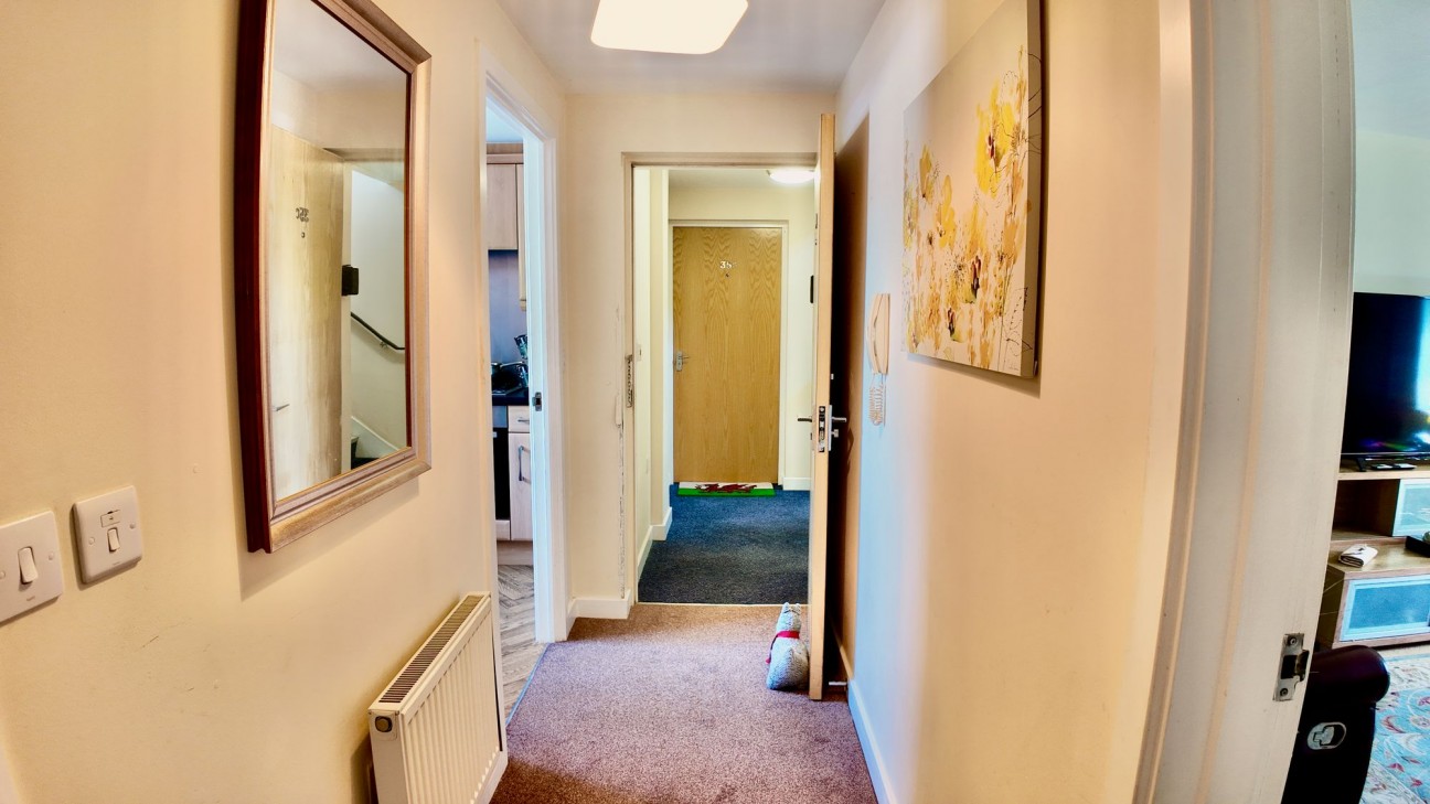 Coed Celynen Drive, Abercarn, NP11