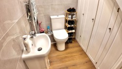 Clos Coed Bach, Blackwood, NP12