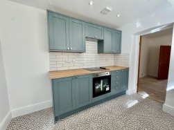 High Street, Pengam, NP12
