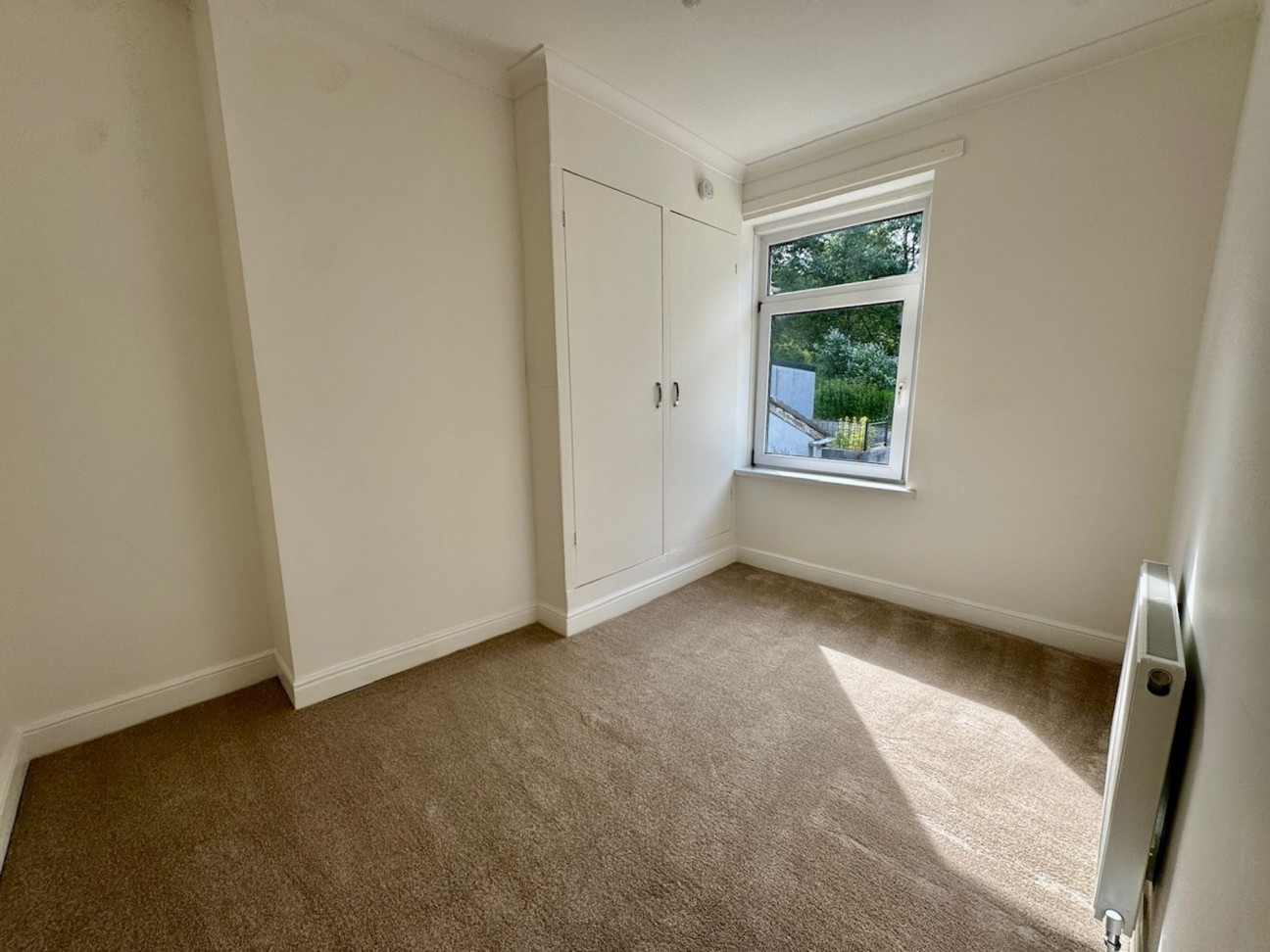 High Street, Pengam, NP12