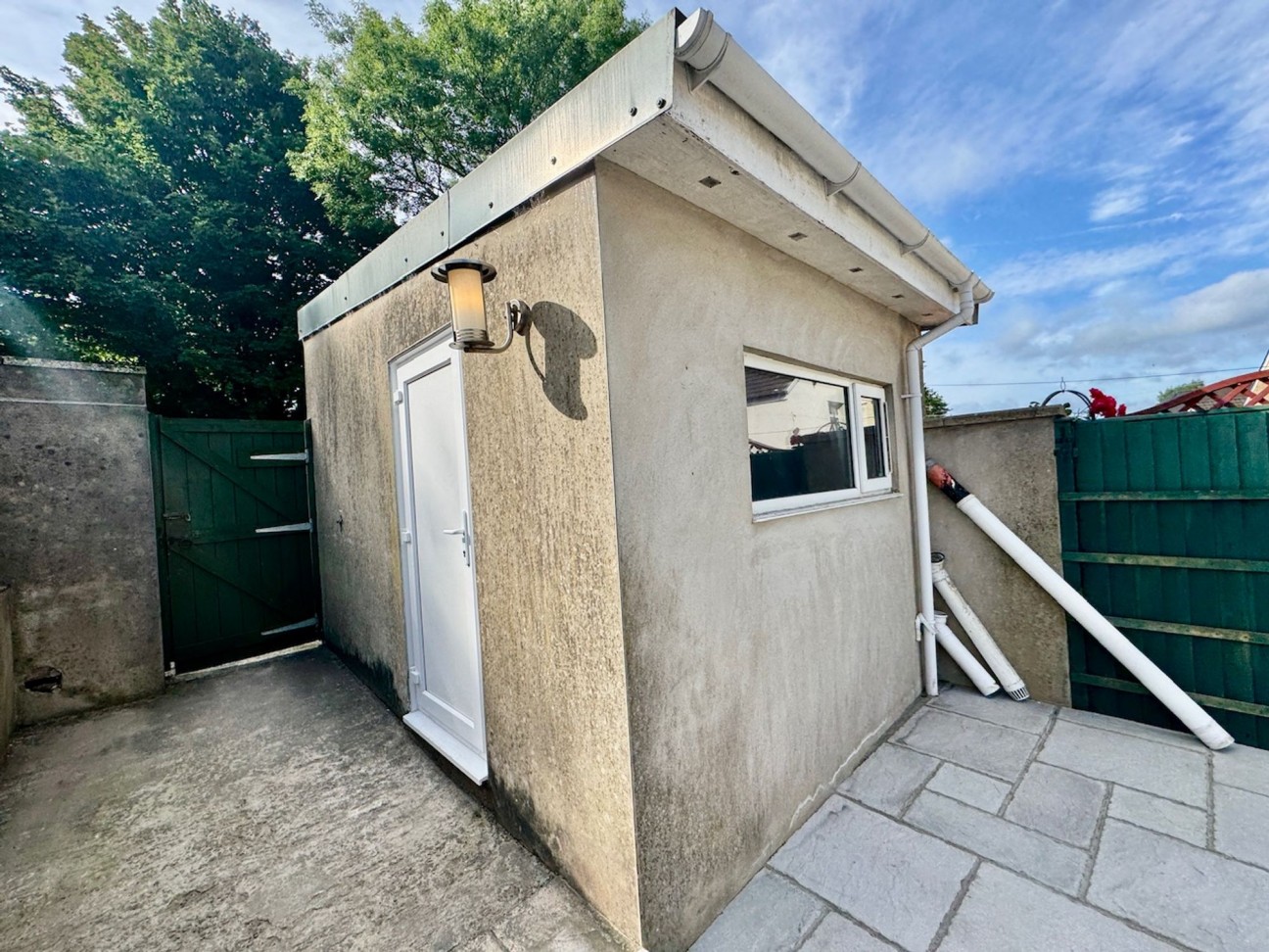 High Street, Pengam, NP12