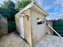 High Street, Pengam, NP12