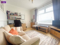 Penrhiw Terrace, Oakdale, NP12