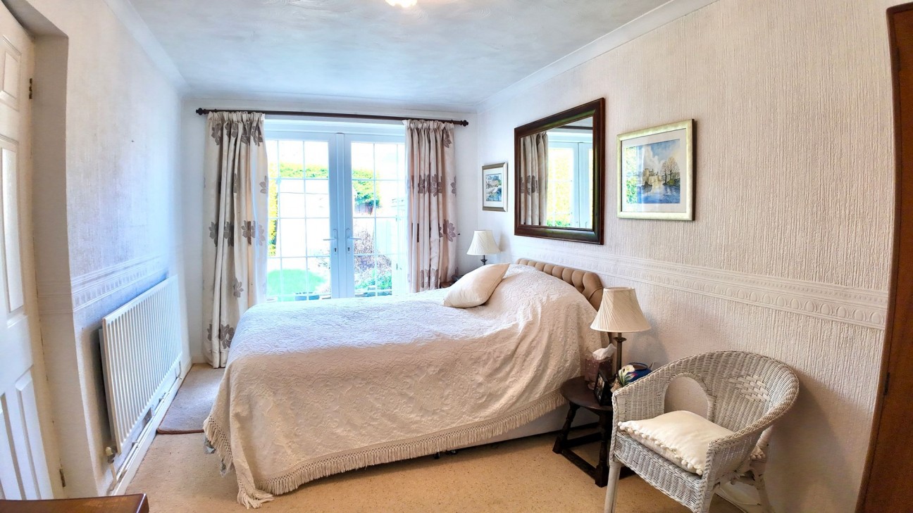 Forest Hill, Pontllanfraith, NP12