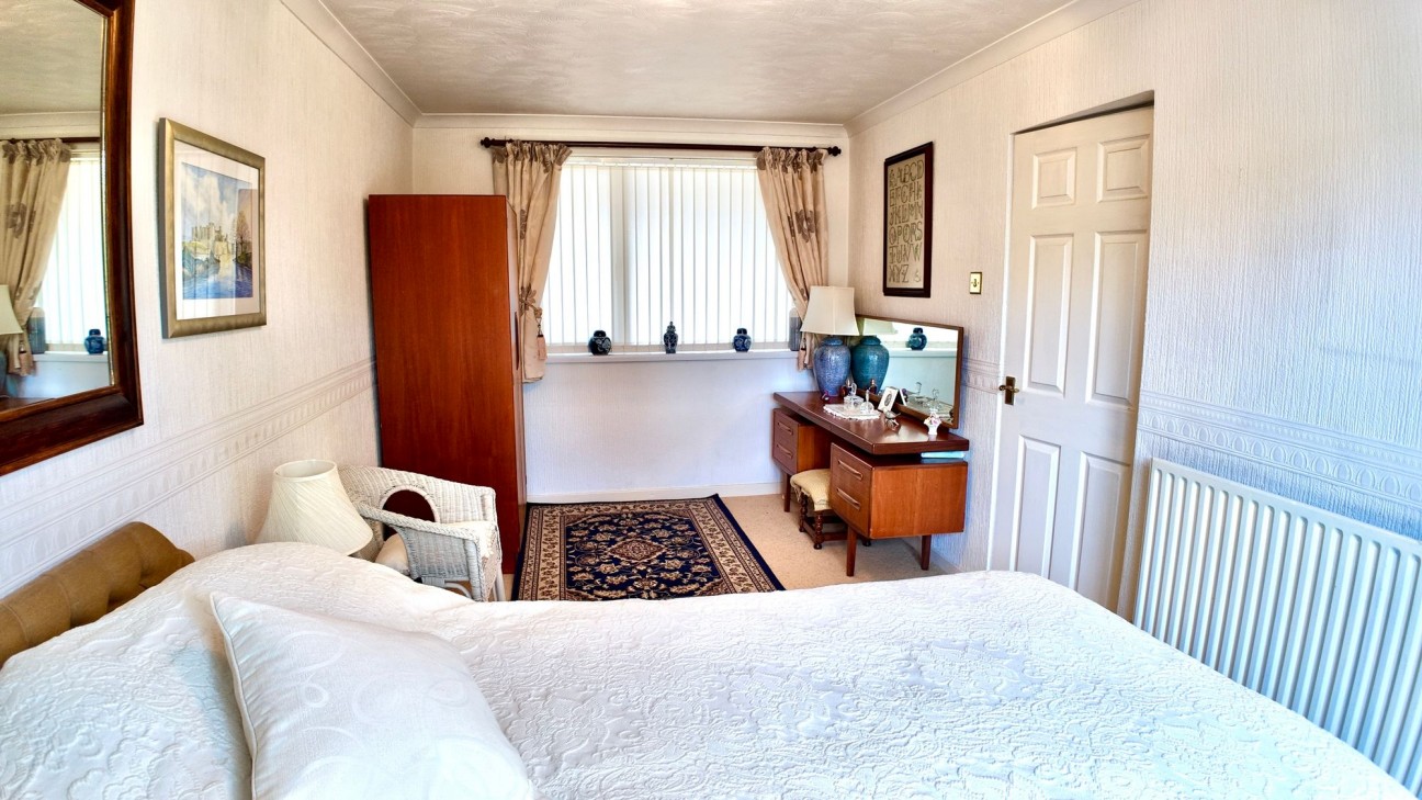 Forest Hill, Pontllanfraith, NP12