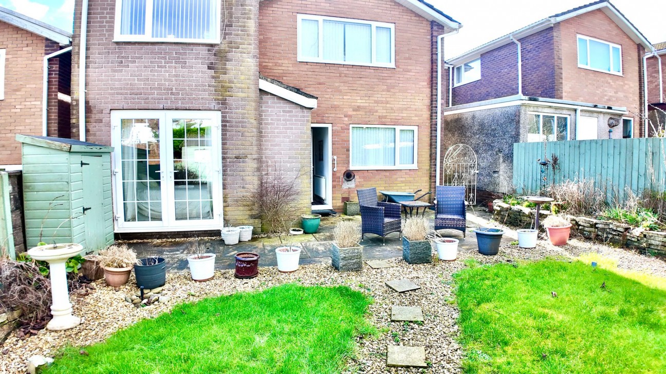 Forest Hill, Pontllanfraith, NP12