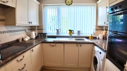 Forest Hill, Pontllanfraith, NP12