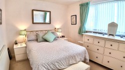 Forest Hill, Pontllanfraith, NP12