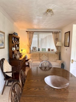 Forest Hill, Pontllanfraith, NP12