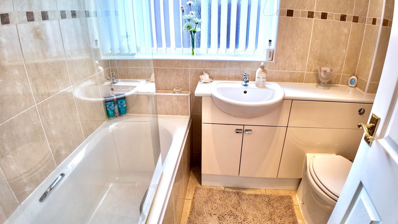 Forest Hill, Pontllanfraith, NP12