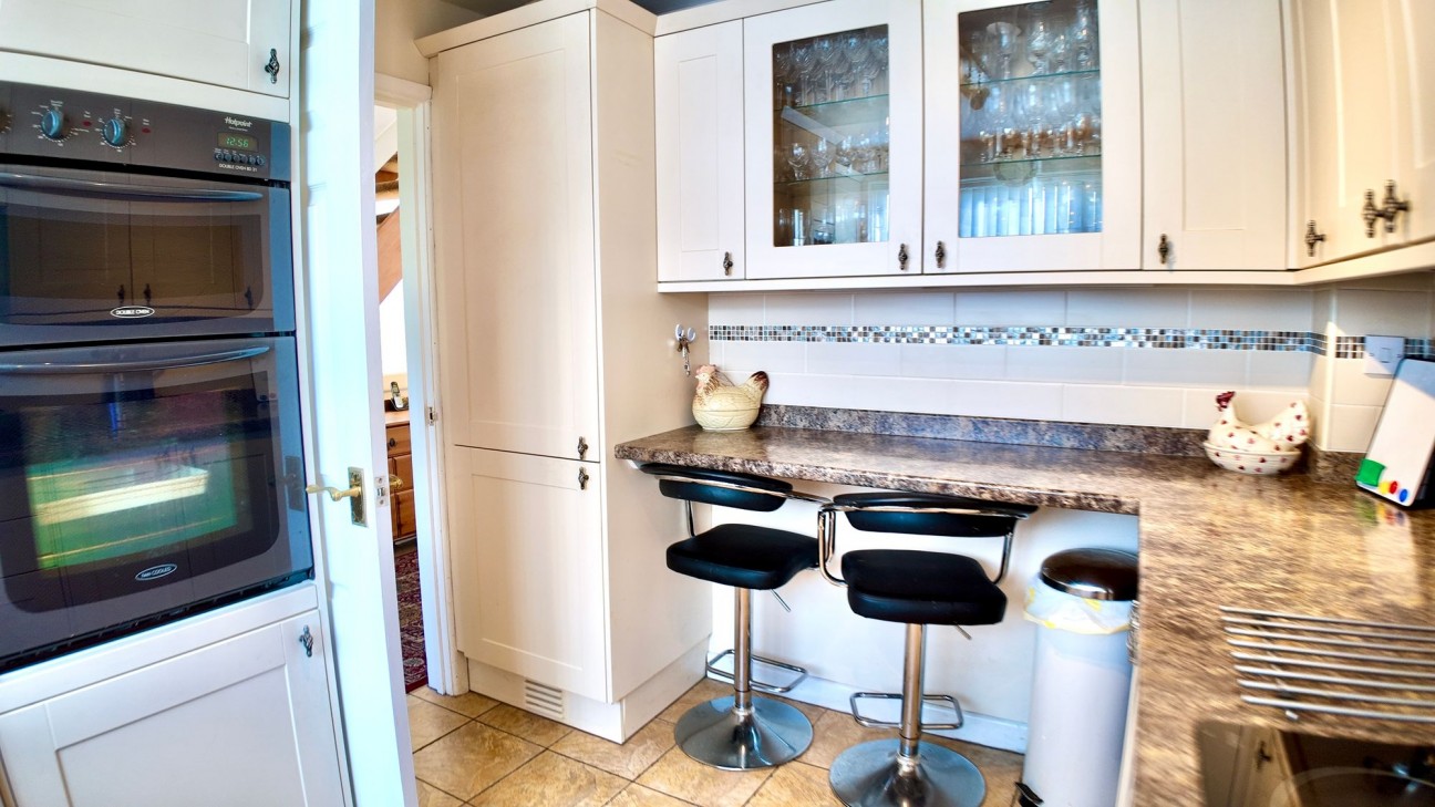 Forest Hill, Pontllanfraith, NP12