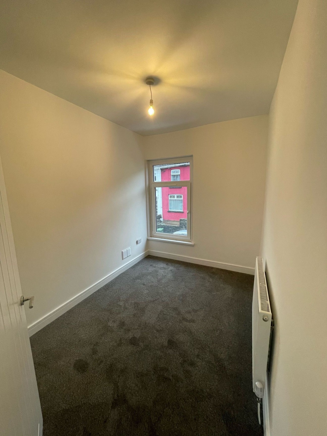 Woodfield Terrace, Mountain Ash, CF45