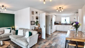 Cae'r Garreg, Oakdale, NP12