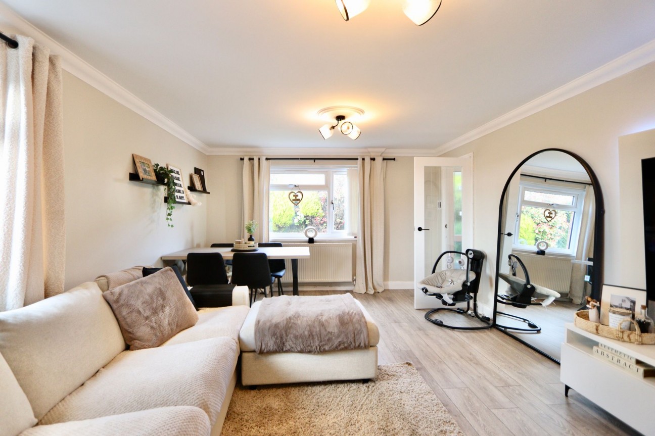 Dylan Avenue, Cefn Fforest, NP12