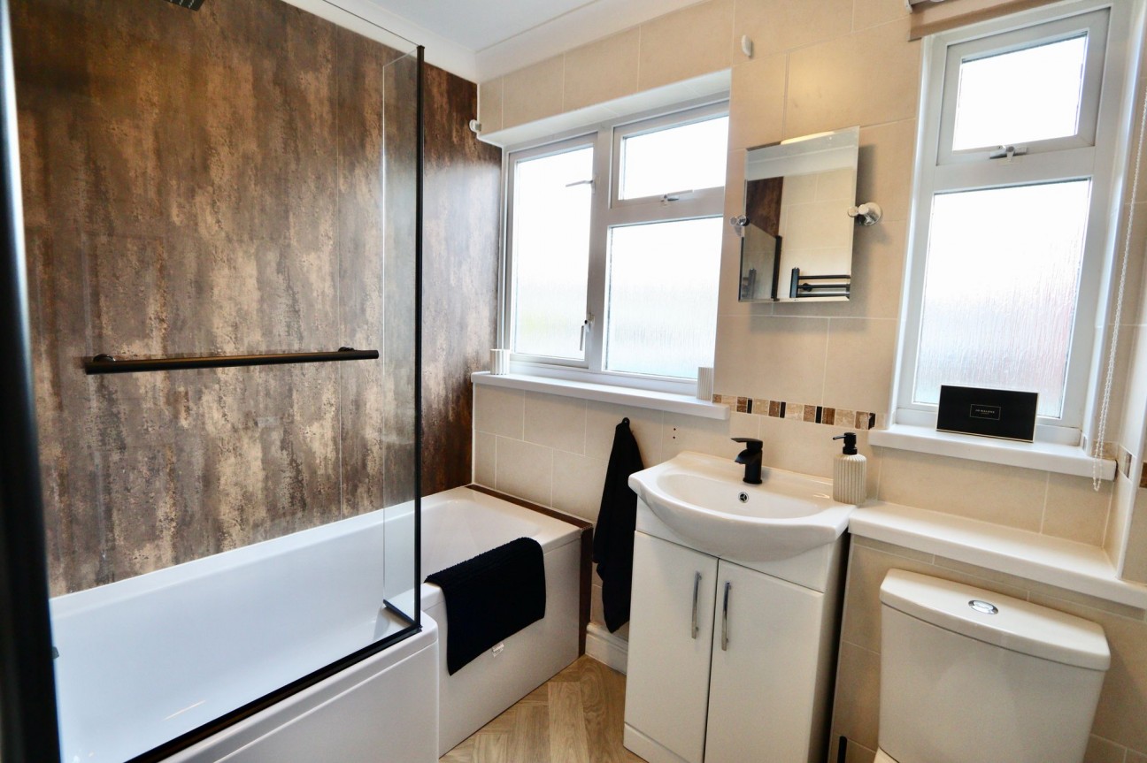 Dylan Avenue, Cefn Fforest, NP12