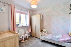 Cae Celyn, Crumlin, NP11