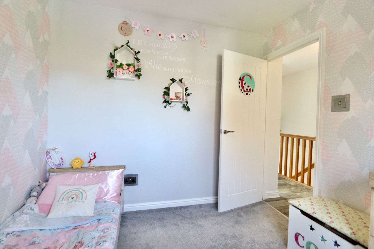 Cae Celyn, Crumlin, NP11