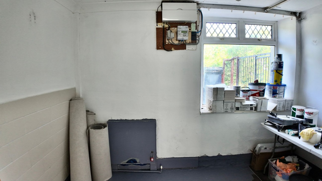 Hafod Fan Terrace, Six Bells, NP13
