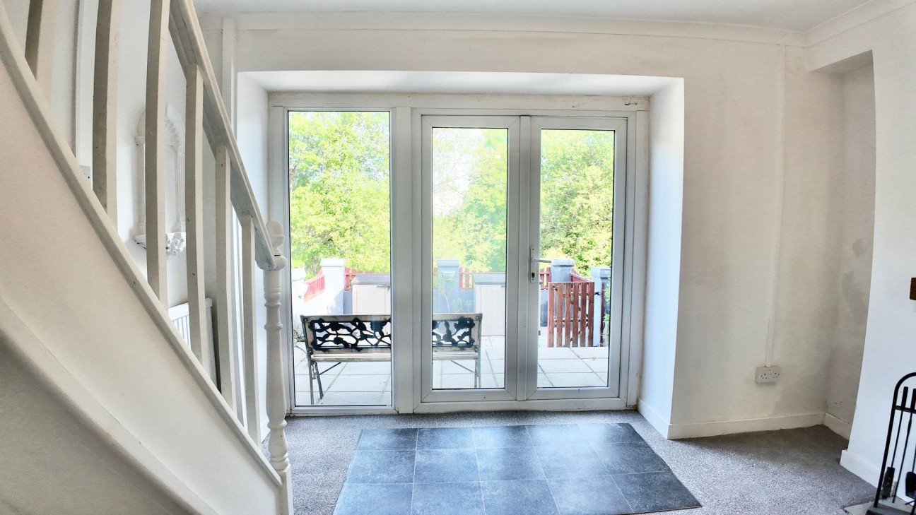 Hafod Fan Terrace, Six Bells, NP13