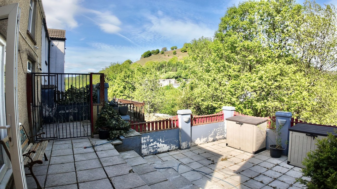 Hafod Fan Terrace, Six Bells, NP13
