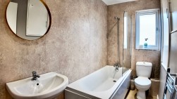 Llyswen, Penpedairheol, CF82