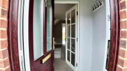 Llyswen, Penpedairheol, CF82