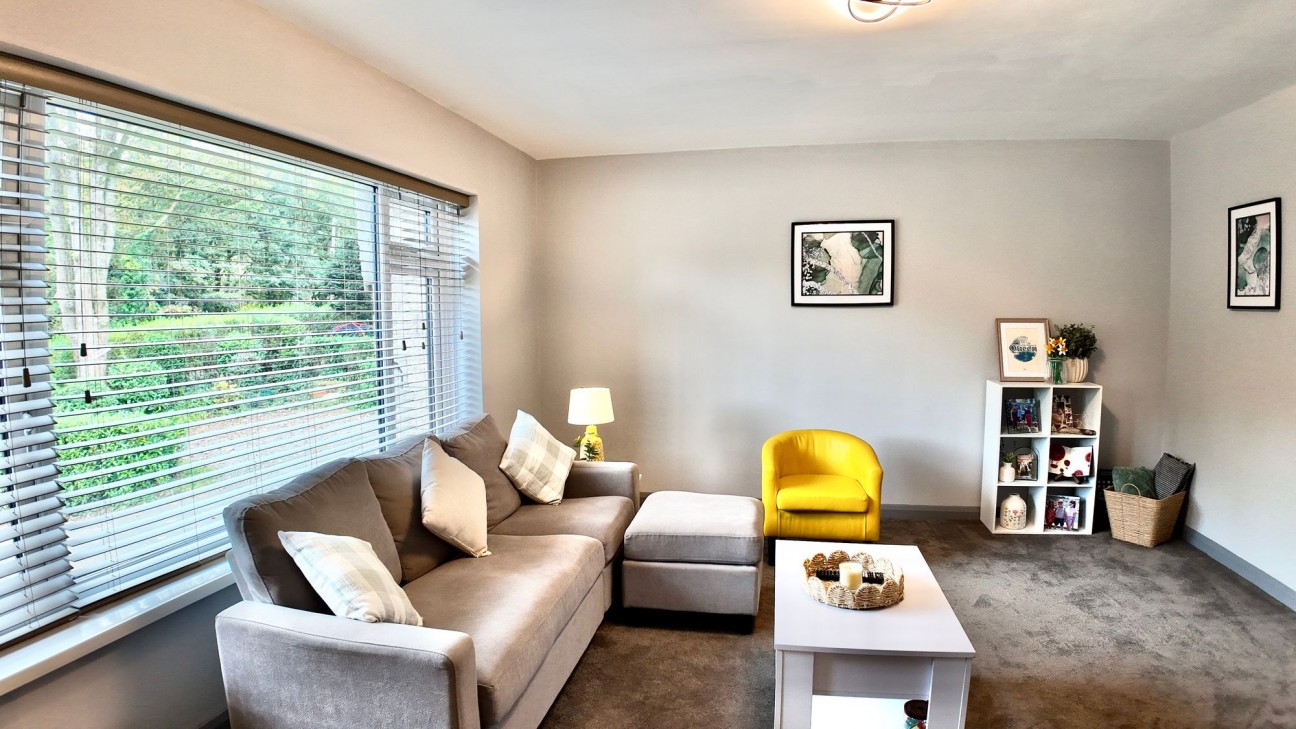 Pennar Close, Newbridge, NP11