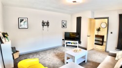 Pennar Close, Newbridge, NP11