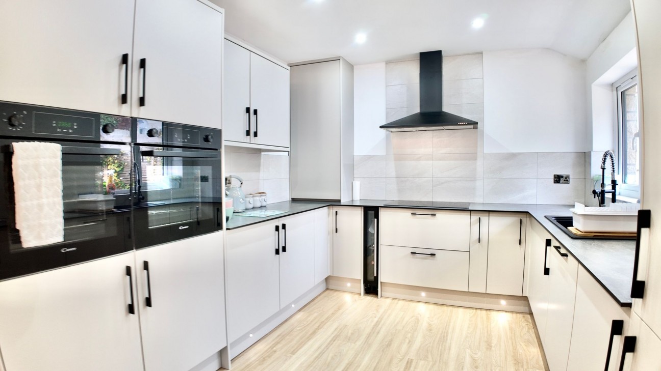 Pennar Close, Newbridge, NP11