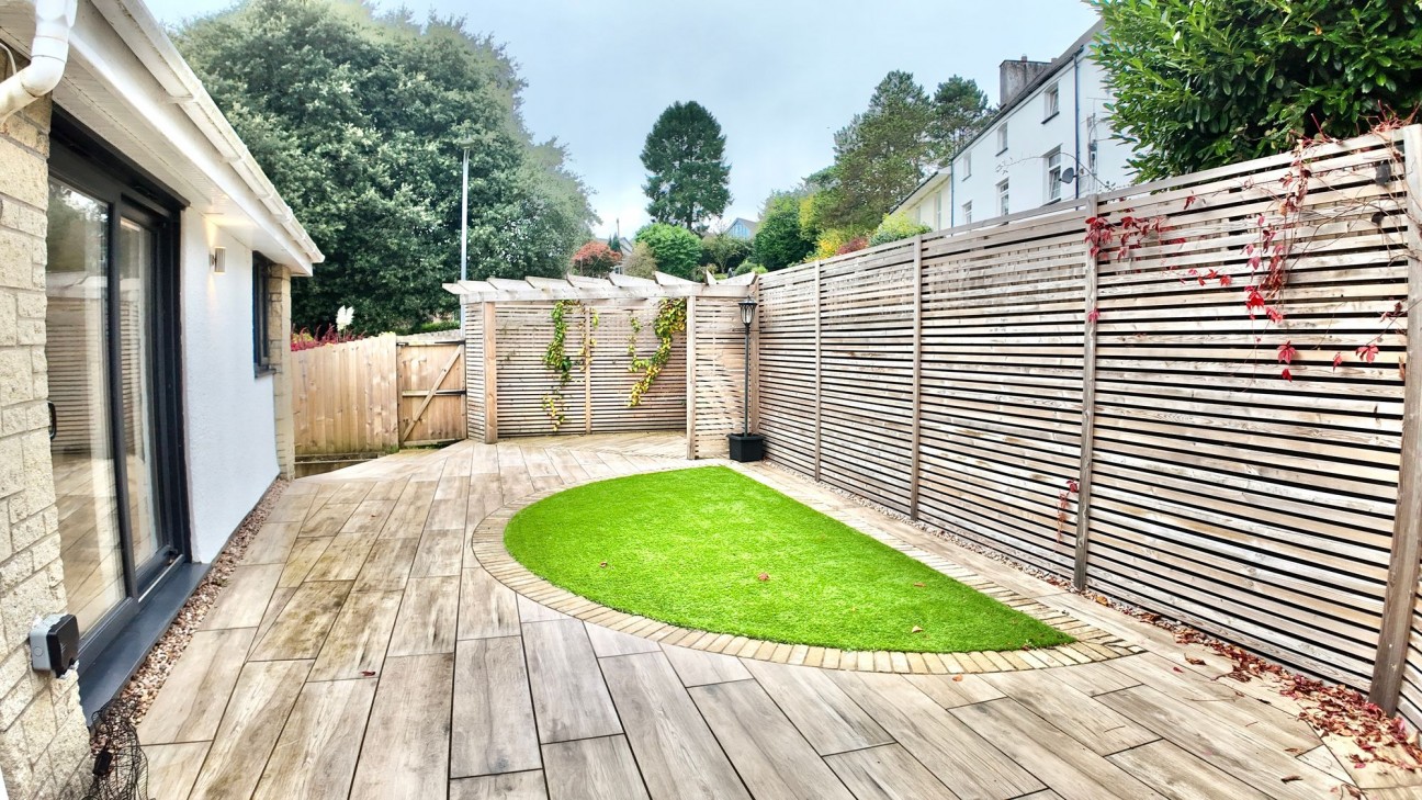 Pennar Close, Newbridge, NP11