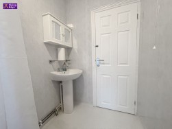 Markham Crescent, Oakdale, NP12