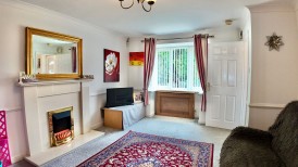 Bryn Derw, Blackwood, NP12