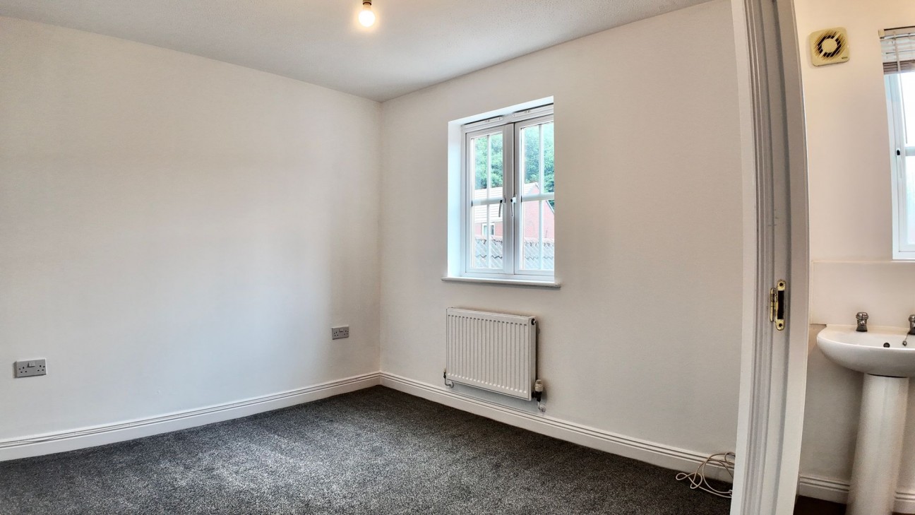 Mill Court, Crumlin, NP11