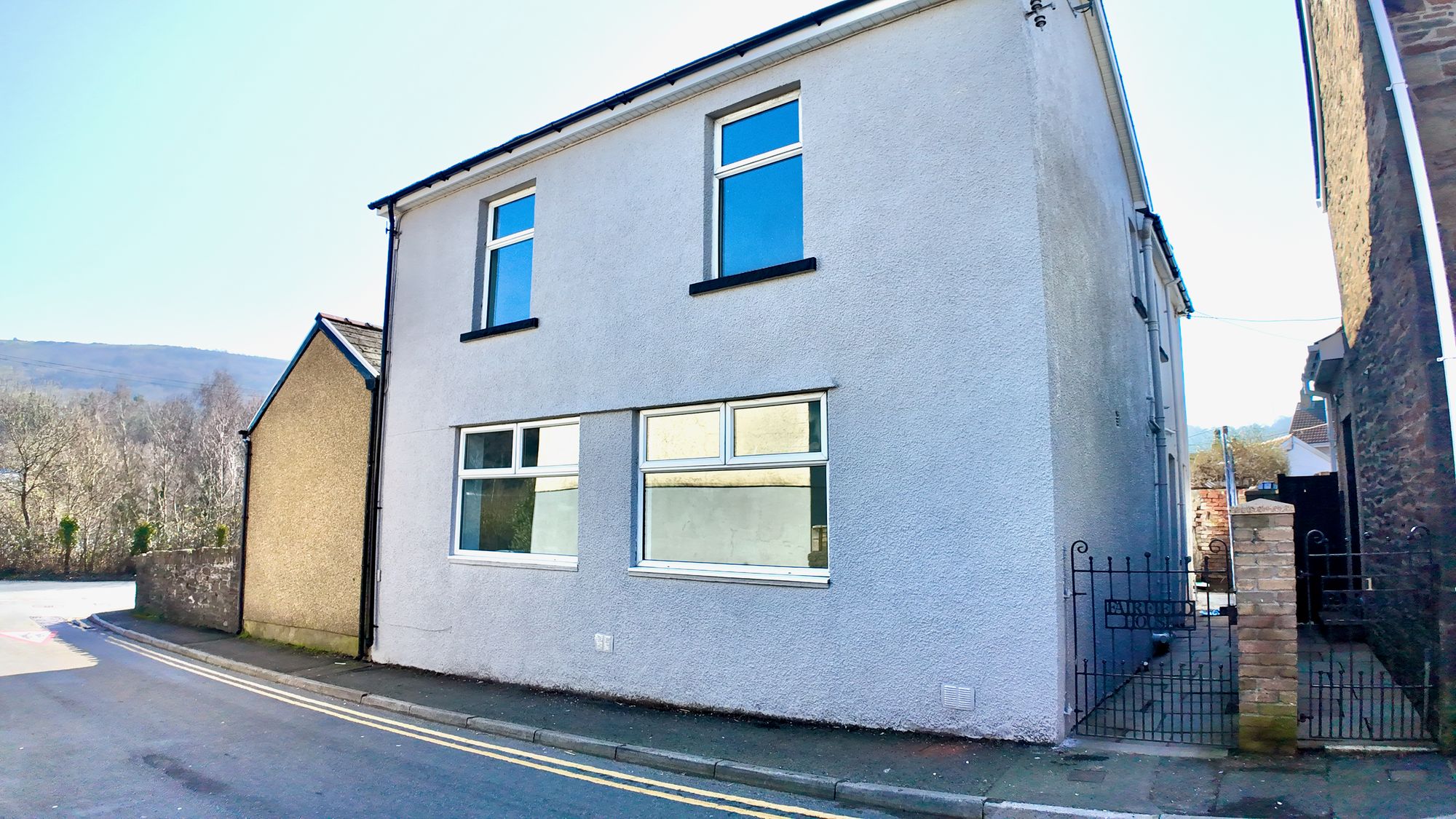 North Road, Newbridge, NP11