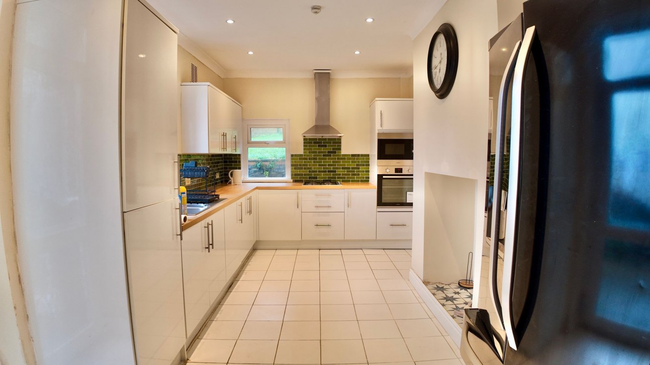 Pentwyn Road, Blackwood, NP12