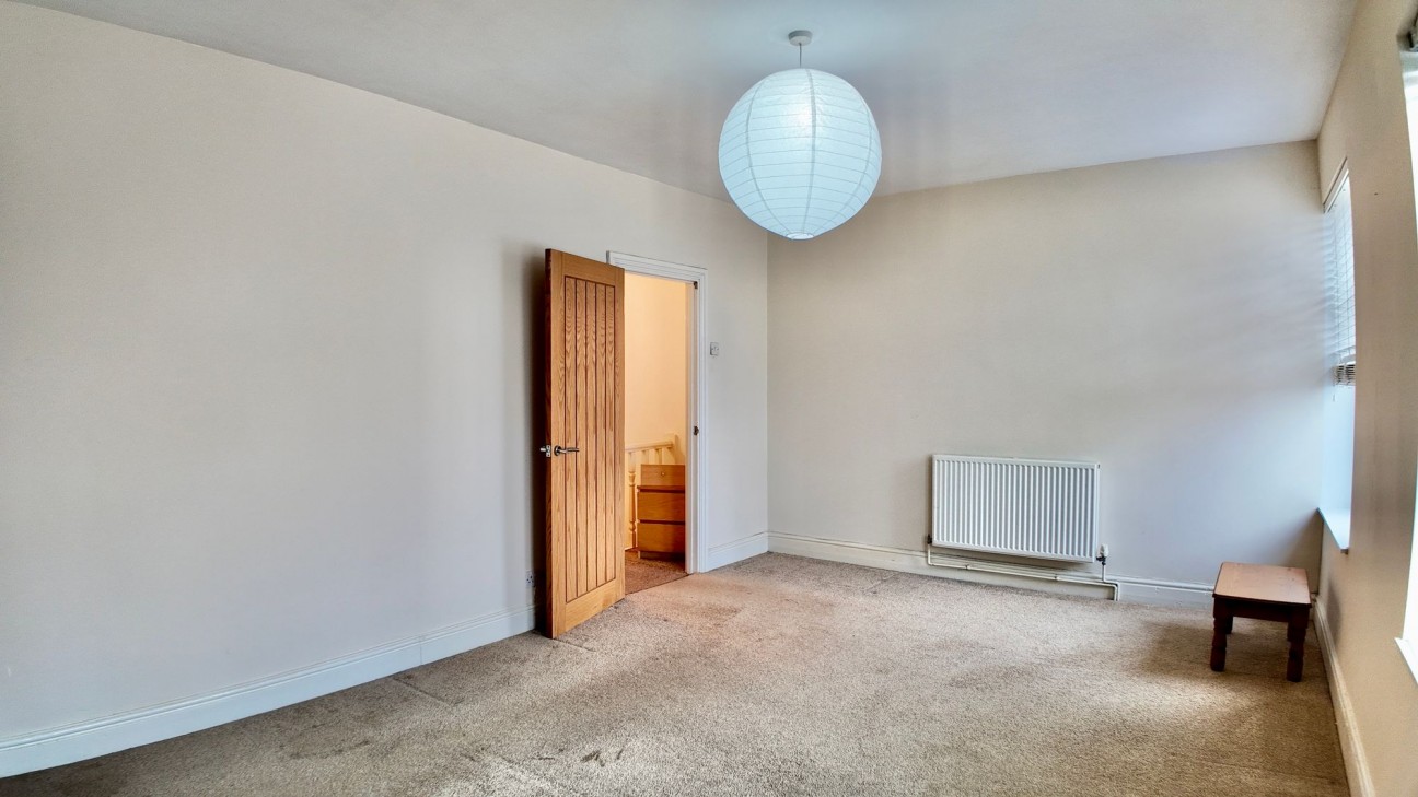 Pentwyn Road, Blackwood, NP12