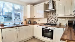 Newbridge, Newport, NP11