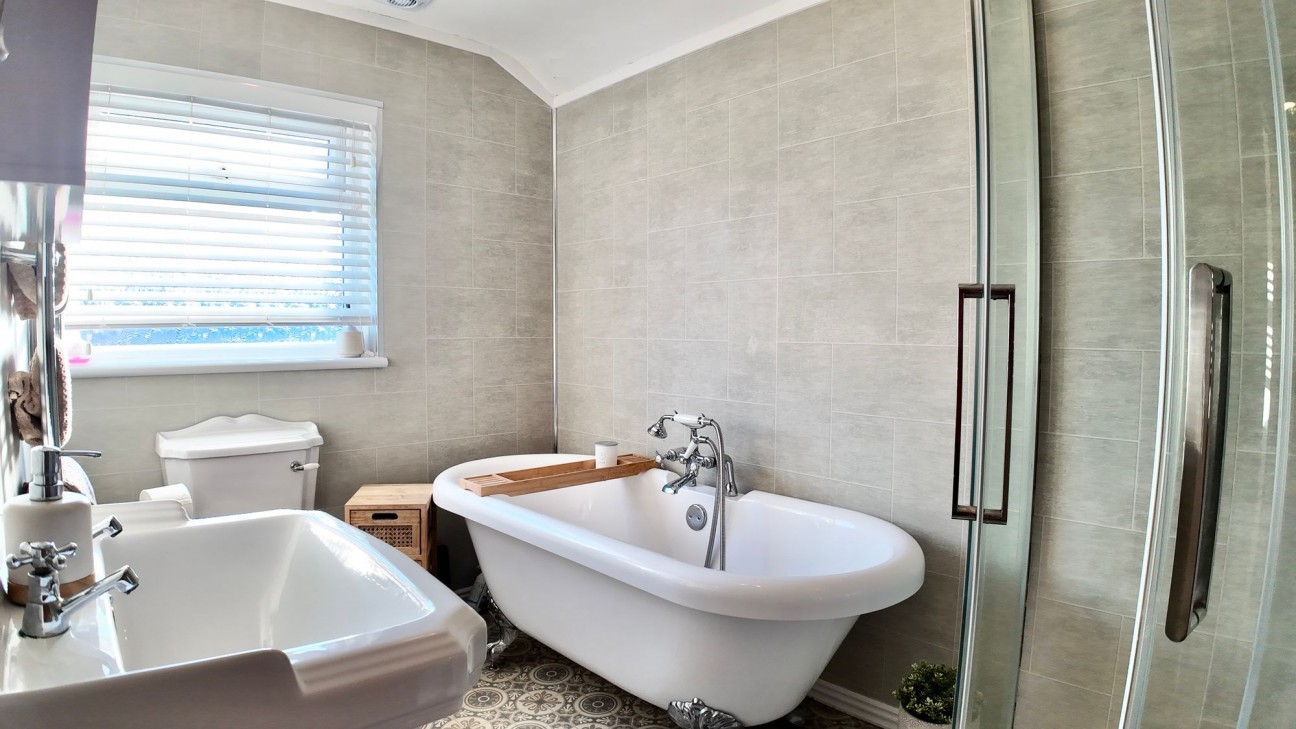 Newbridge, Newport, NP11