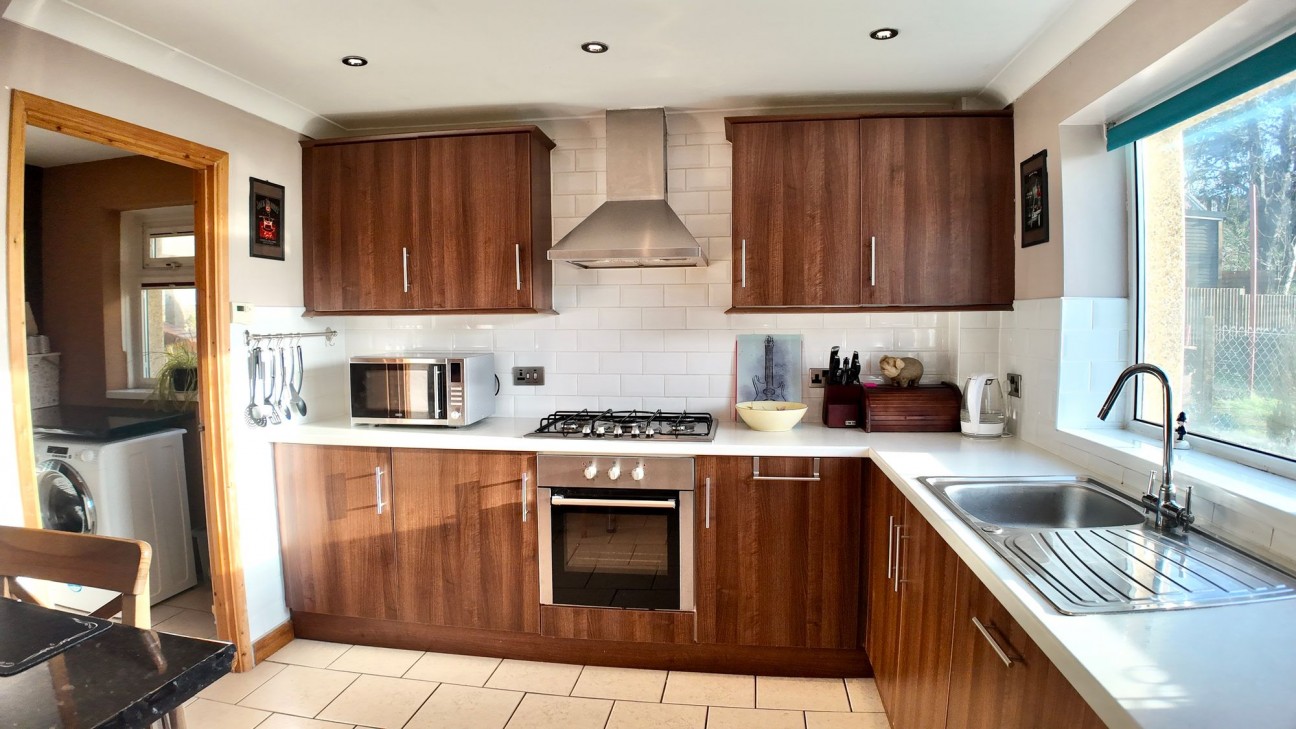 Overdene, Pontllanfraith, NP12