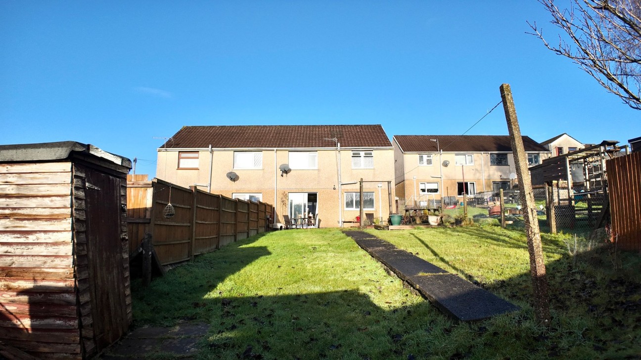 Overdene, Pontllanfraith, NP12