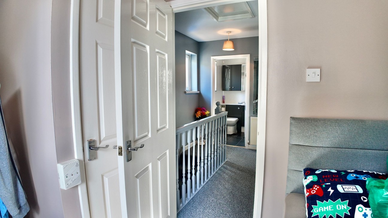 Thomas Street, New Tredegar, NP24