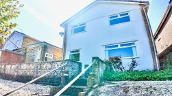 Gellideg Heights, Maesycwmmer, CF82
