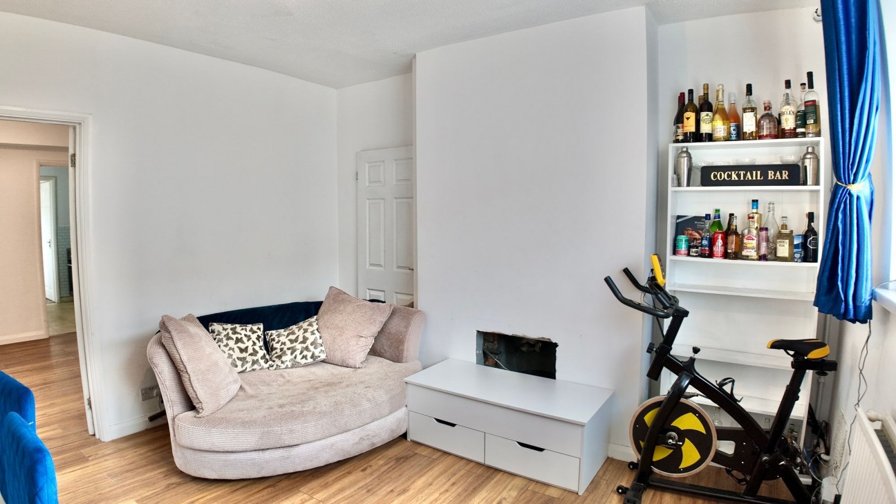 Penybryn Avenue, Cefn Fforest, NP12