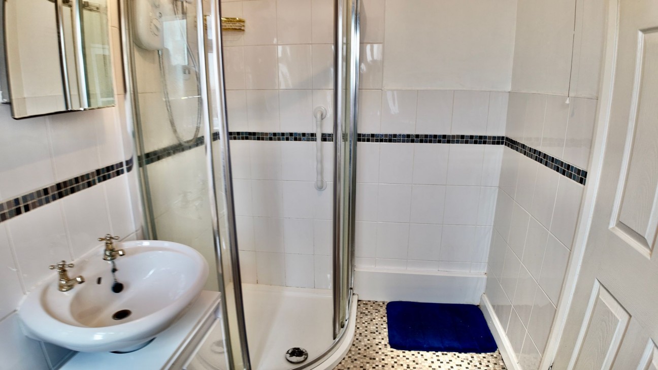 Penybryn Avenue, Cefn Fforest, NP12