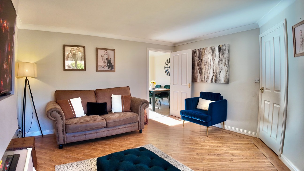 Burnet Drive, Pontllanfraith, NP12